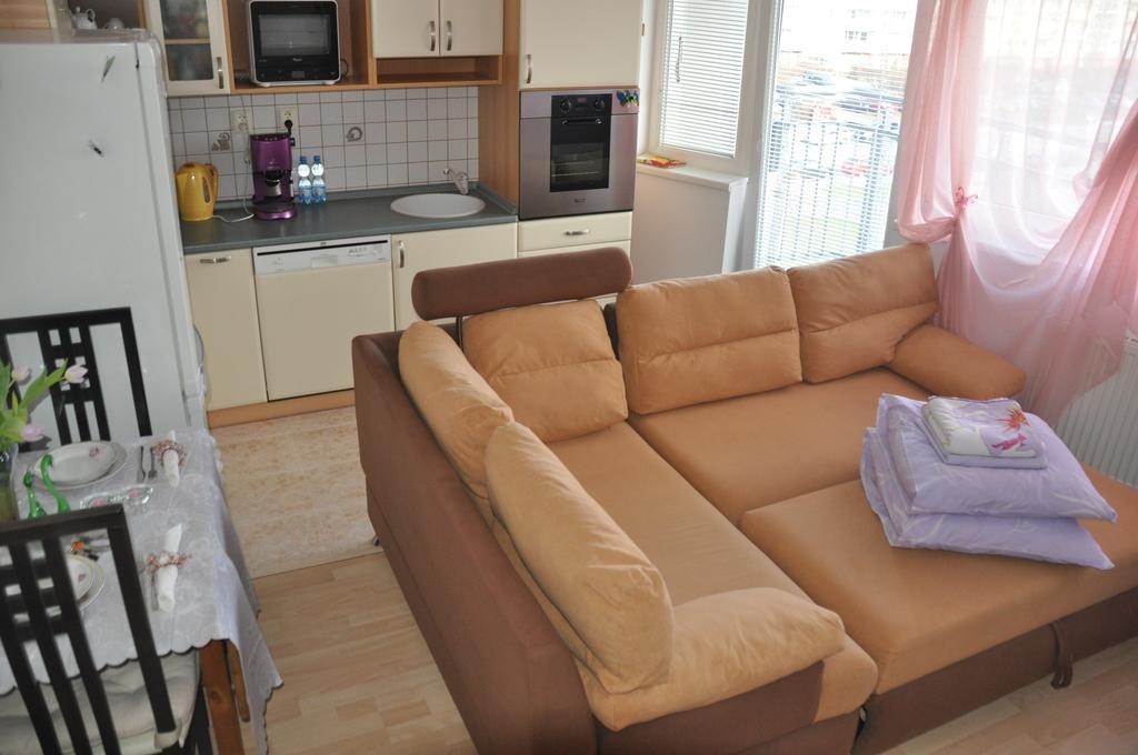 Apartment Studio Nove Butovice Prague